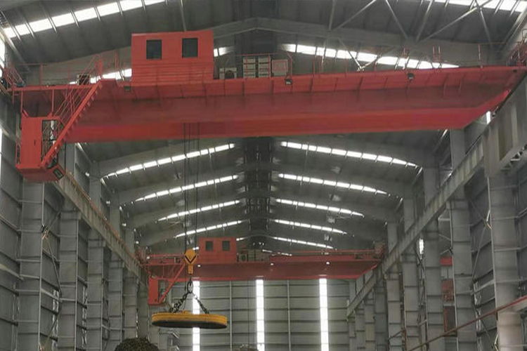 Magnet Charging Crane