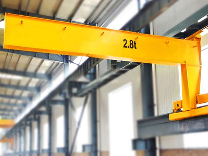 wall travelling jib crane