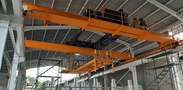 4-hook EOT Crane in Indonesia