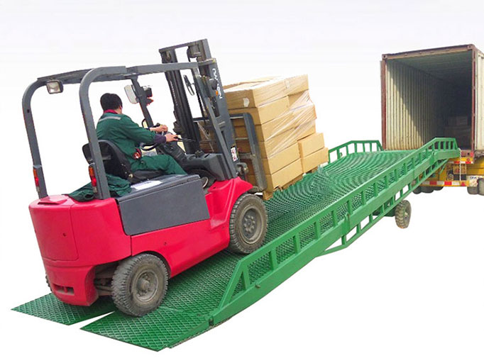 Mobile Yard Ramp