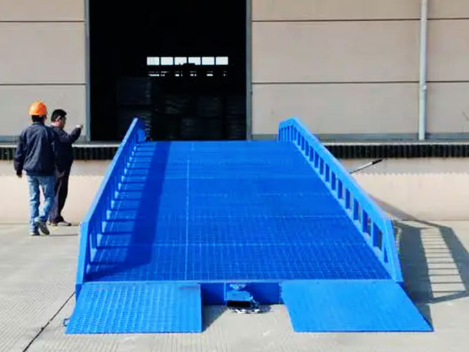 Mobile Yard Ramp