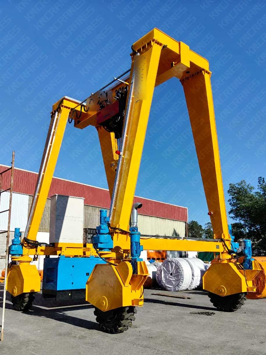 Four-wheel steering gearboxes mounted above each wheel of the rubber tyred gantry crane