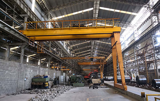 Laydown yards, warehouses and container handling