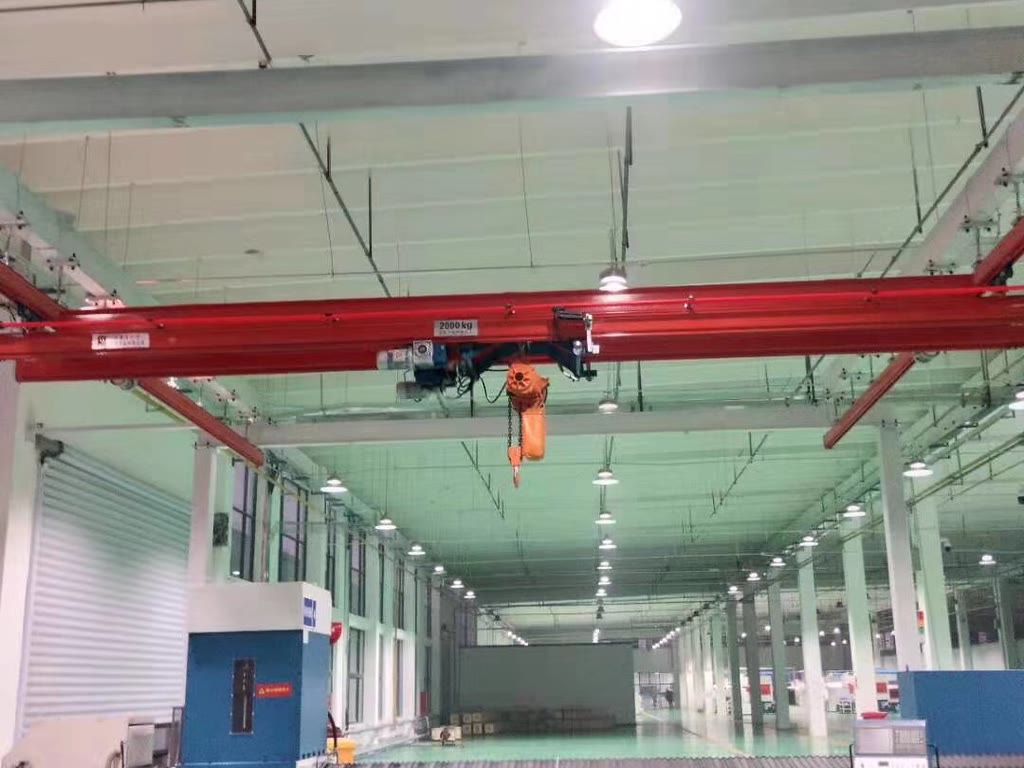 2 ton double girder suspension crane in a production hall